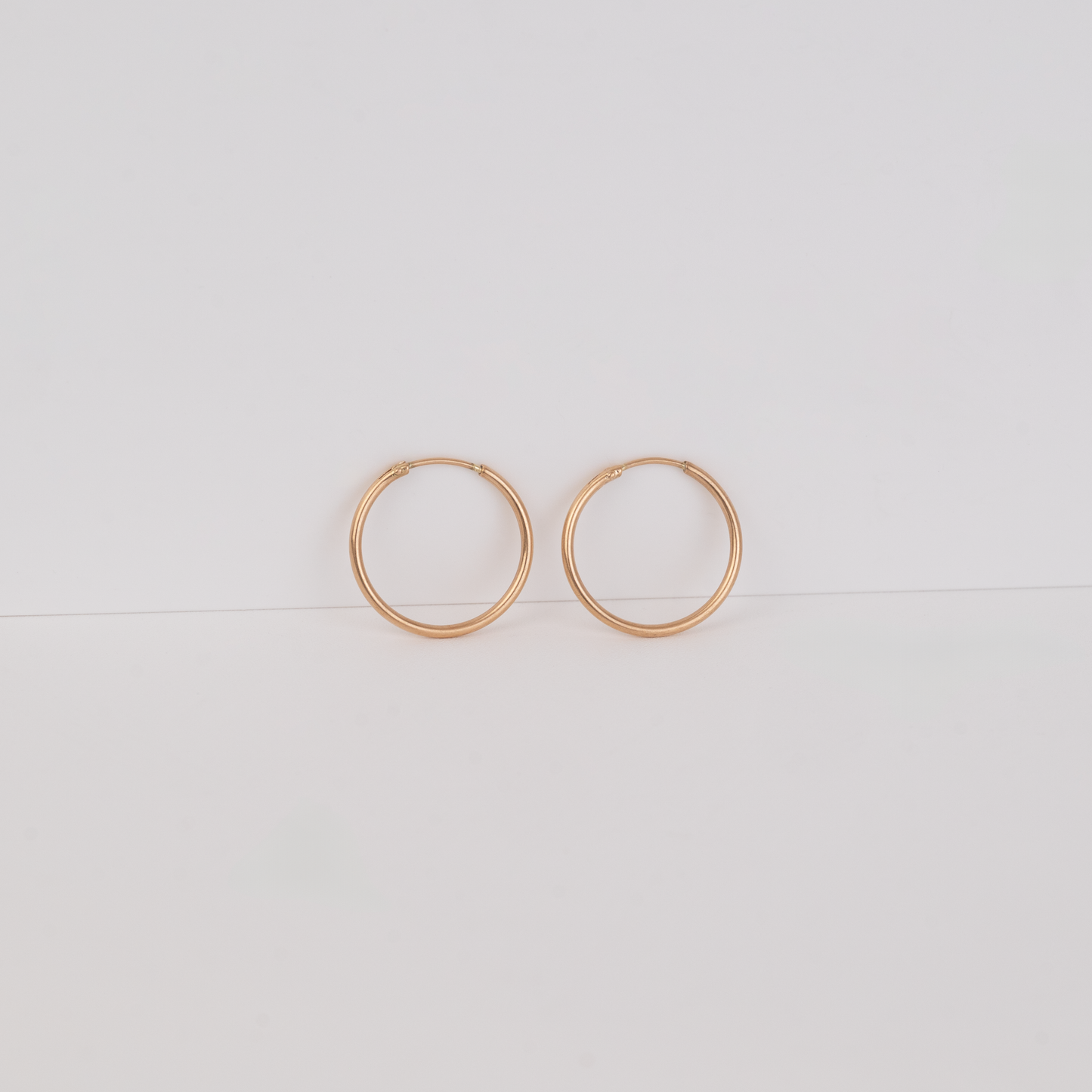 Aros Tubo Oro 18K