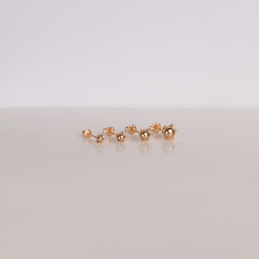 Aros bolita pistilo Oro 18K