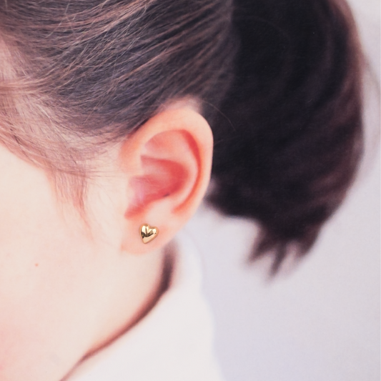 Aros Corazón Pequeño en Oro Rosado 18K