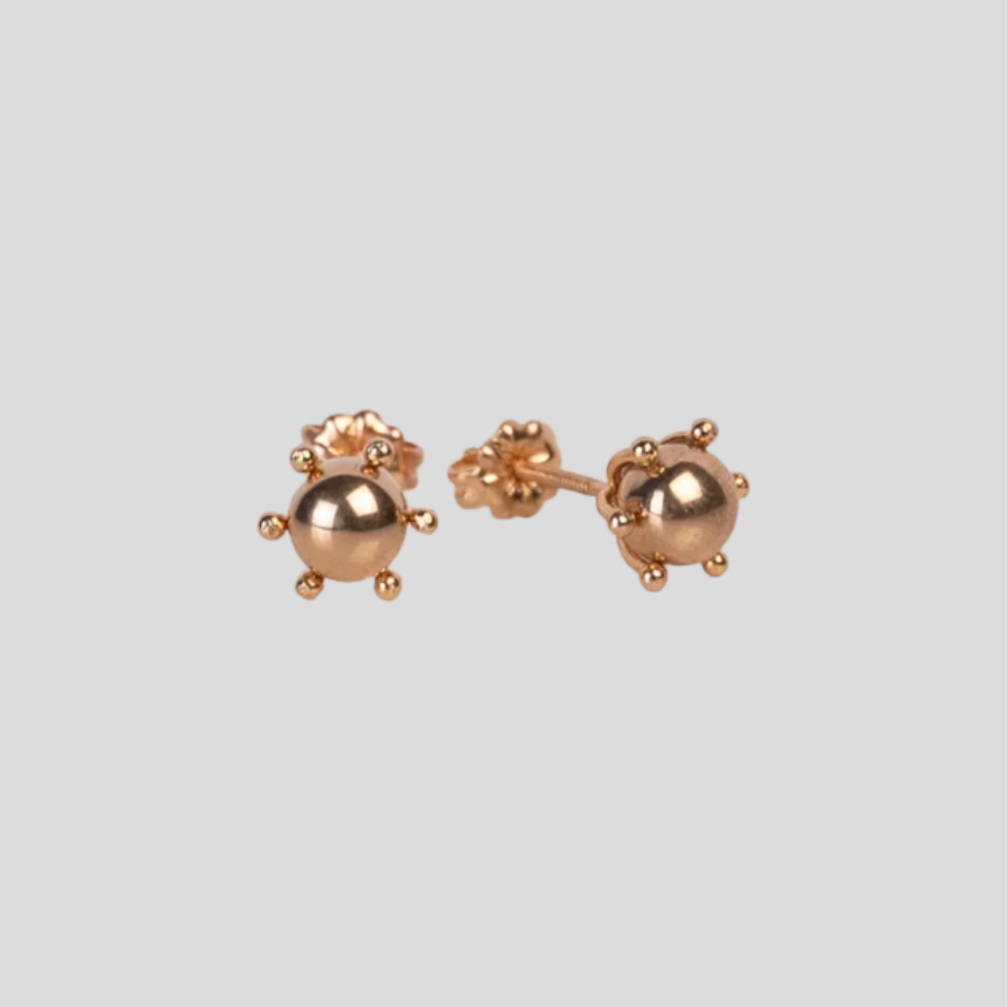 Aros bolita pistilo Oro 18K
