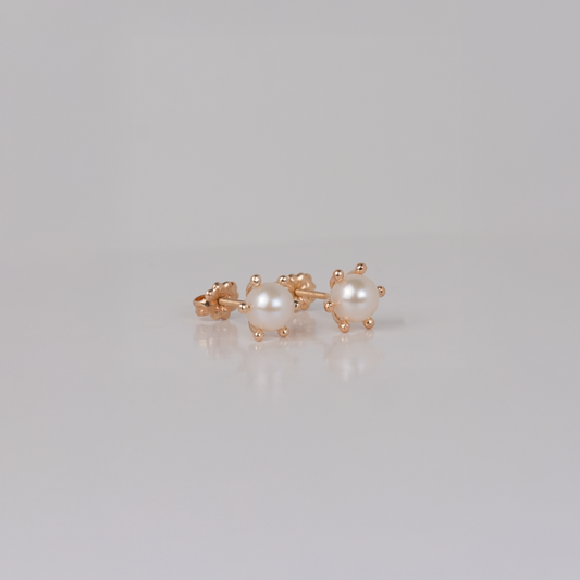 Aros Perla Pistilo Oro 18K