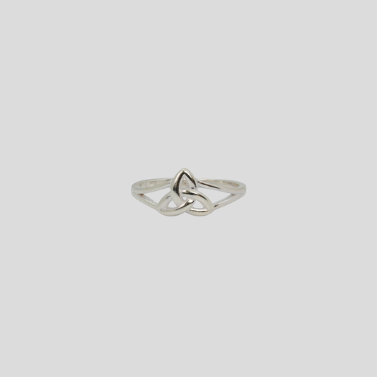 Anillo de Plata Nudo Infinito
