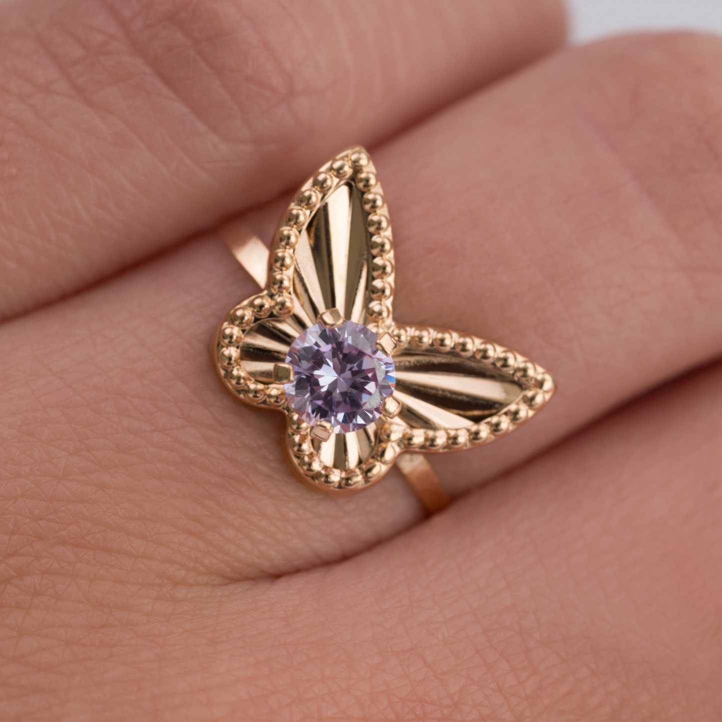 Anillo Mariposa con Circón en Oro Rosado 18K