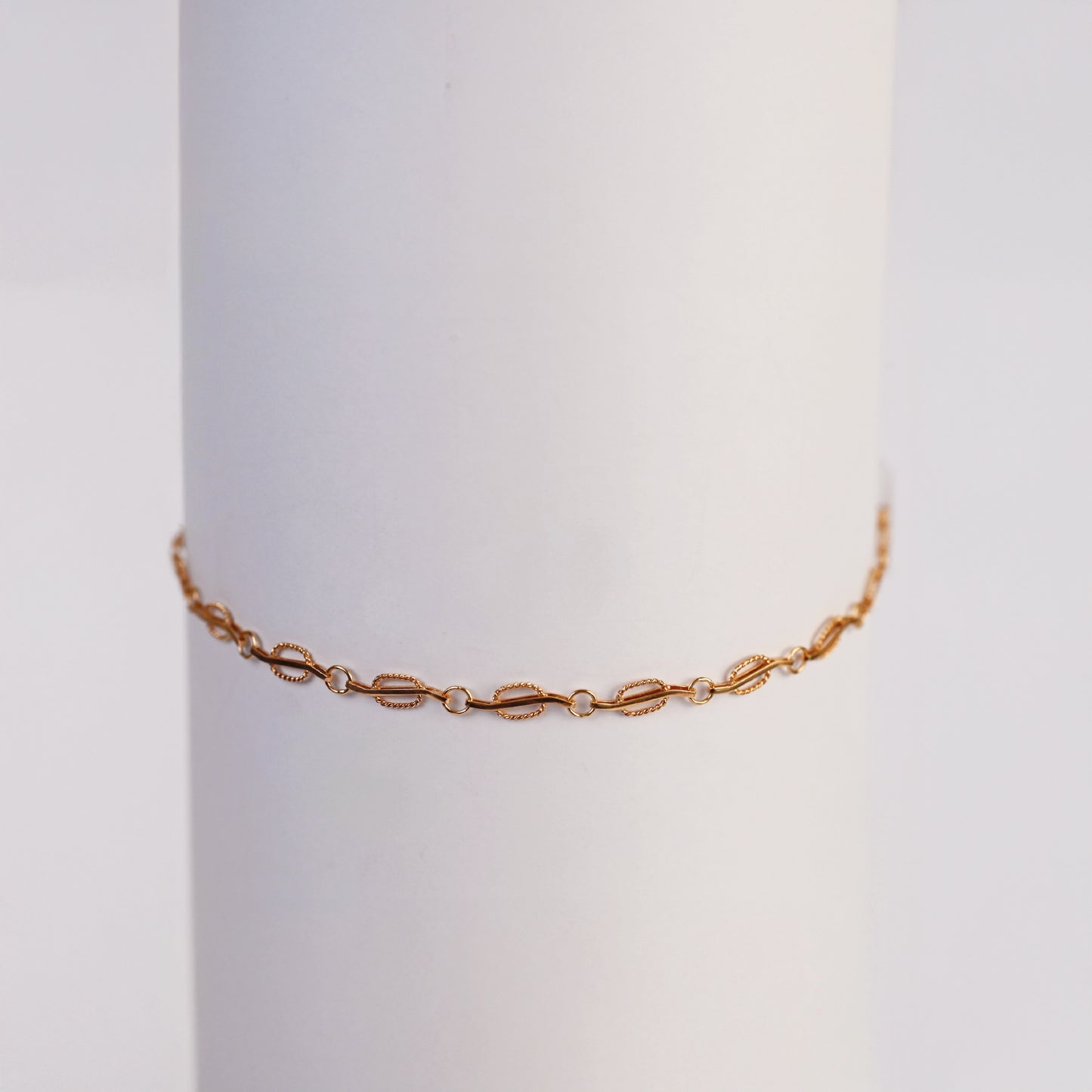 Pulsera Eslabones Curvos Oro Rosado 18K