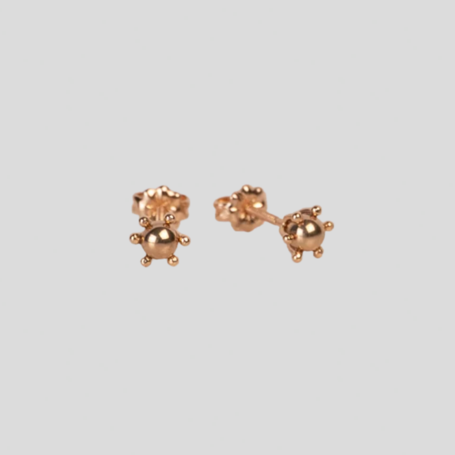 Aros bolita pistilo Oro 18K