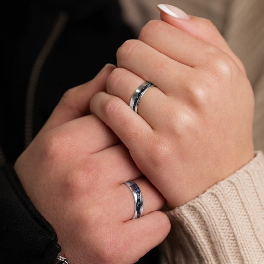 Argollas de Matrimonio Tubo 4mm con Lapizlázuli Plata 950