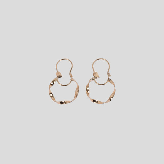 Aros Entorchados con gancho Oro 18K