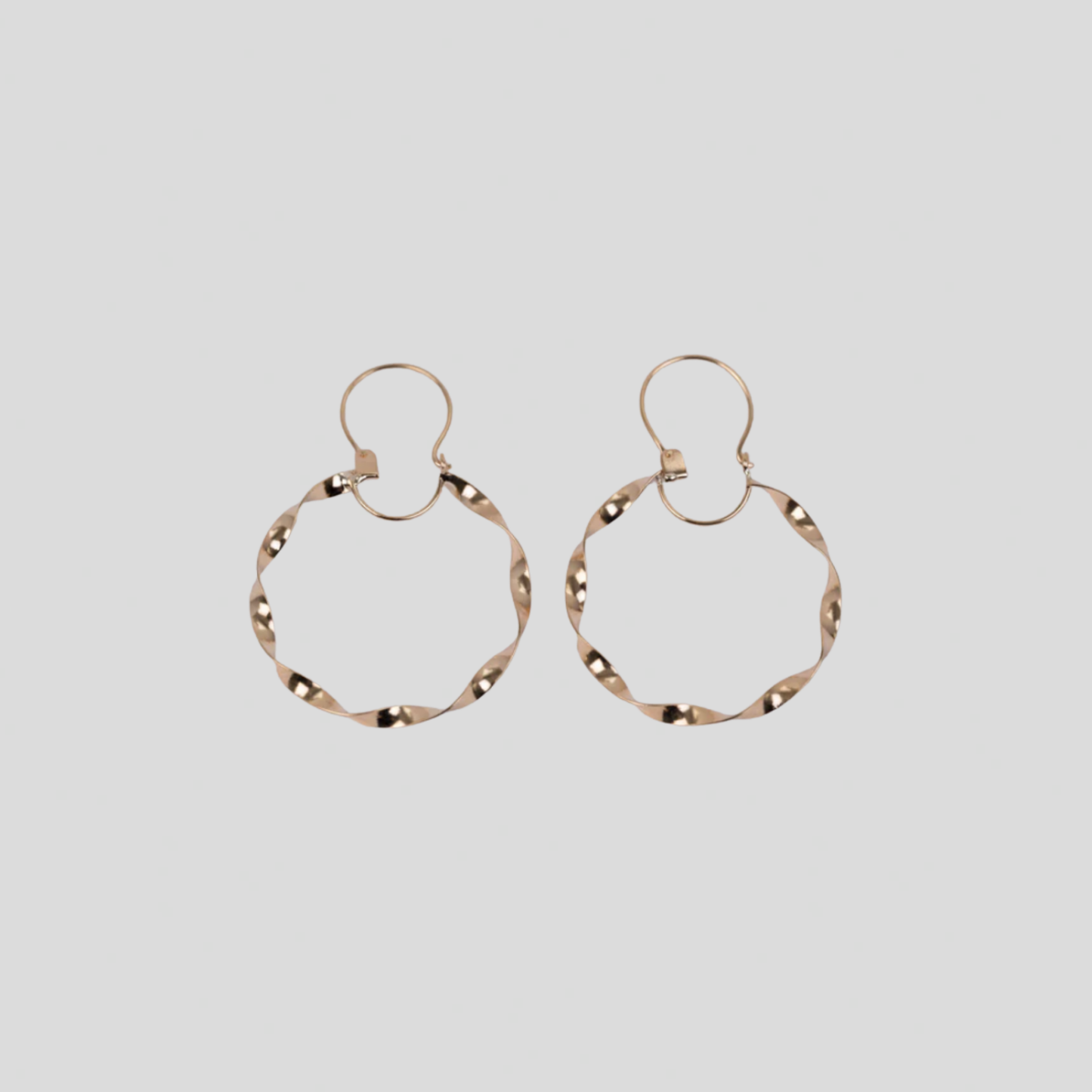 Aros Entorchados con gancho Oro 18K