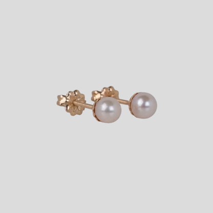 Aros Perla Oro 18K
